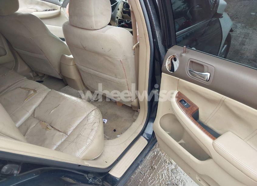 Photo 8 of 2003 Honda Accord 2.4 LX (VIN 1HGCM56373A115288)