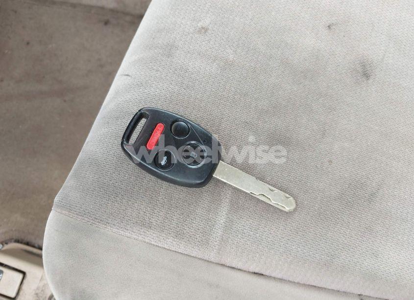 Photo 11 of 2003 Honda Accord 2.4 LX (VIN 1HGCM56373A120538)