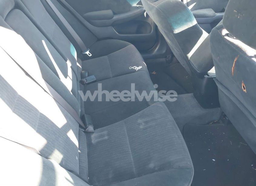 Photo 8 of 2004 Honda Accord 2.4 LX (VIN 1HGCM56374A125627)