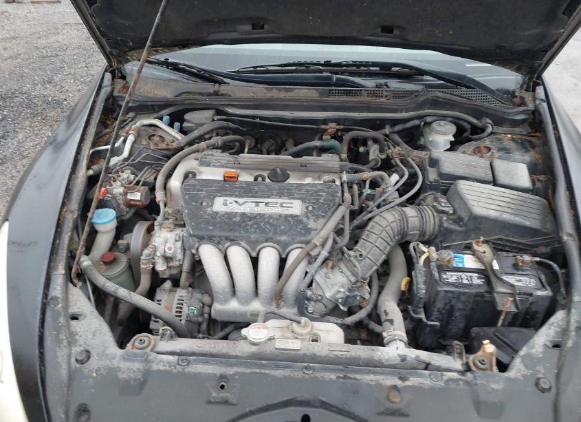 Photo 10 of 2004 Honda Accord 2.4 LX (VIN 1HGCM56374A158904)