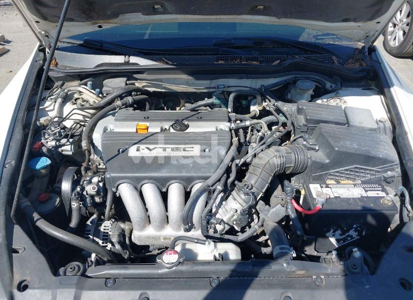 Photo 10 of 2004 Honda Accord 2.4 LX (VIN 1HGCM56374A178621)