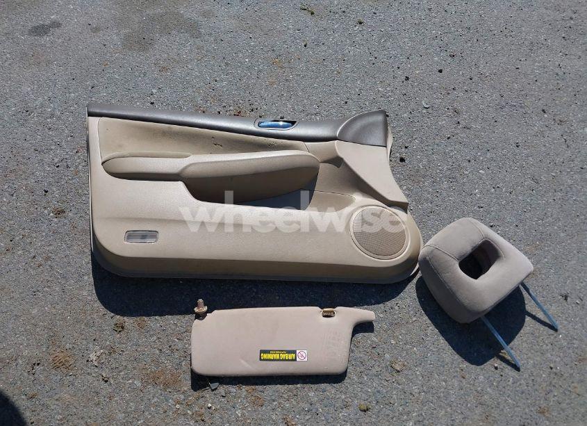 Photo 12 of 2004 Honda Accord 2.4 LX (VIN 1HGCM56374A178621)