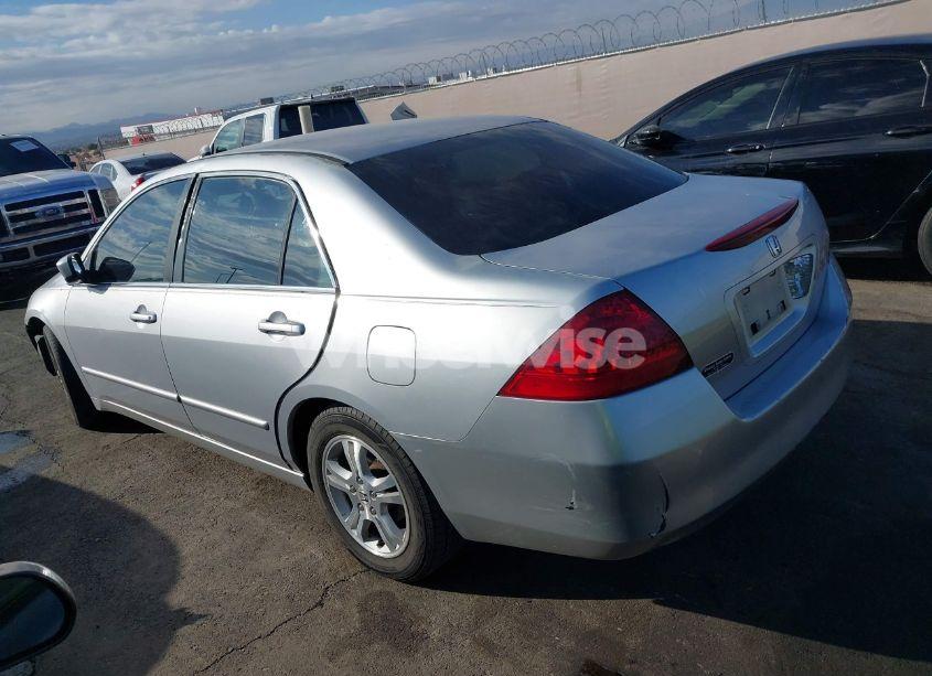 Photo 3 of 2006 Honda Accord 2.4 SE (VIN 1HGCM56376A066355)