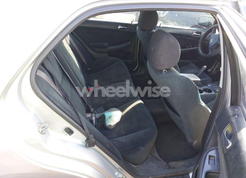 Photo 8 of 2006 Honda Accord 2.4 SE (VIN 1HGCM56376A066355)