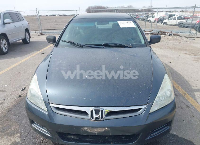 Photo 6 of 2006 Honda Accord 2.4 SE (VIN 1HGCM56376A104702)