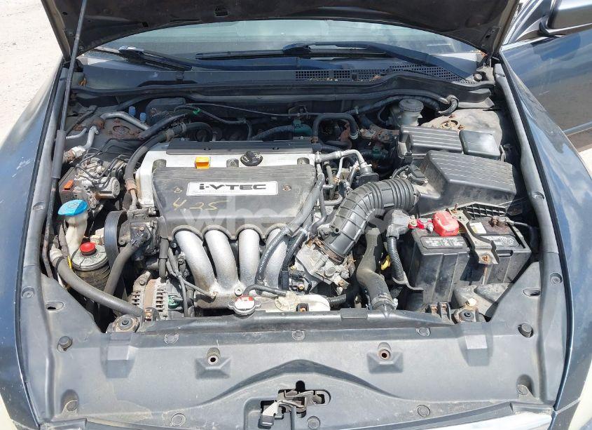 Photo 10 of 2006 Honda Accord 2.4 SE (VIN 1HGCM56376A120317)