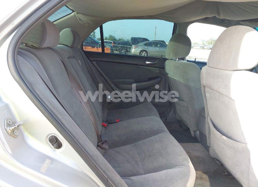 Photo 8 of 2007 Honda Accord 2.4 SE (VIN 1HGCM56377A060833)