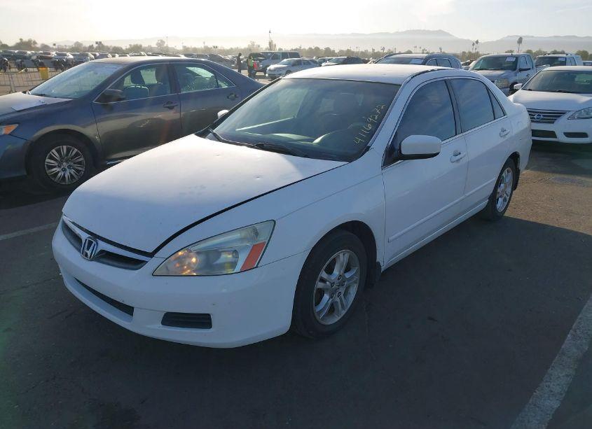 Photo 2 of 2007 Honda Accord 2.4 SE (VIN 1HGCM56377A137152)