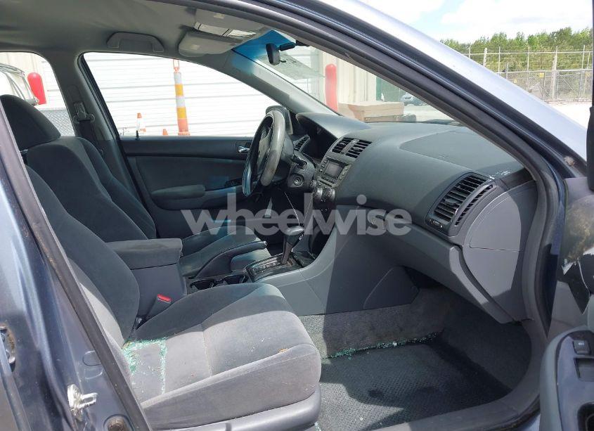Photo 5 of 2007 Honda Accord 2.4 SE (VIN 1HGCM56377A155148)