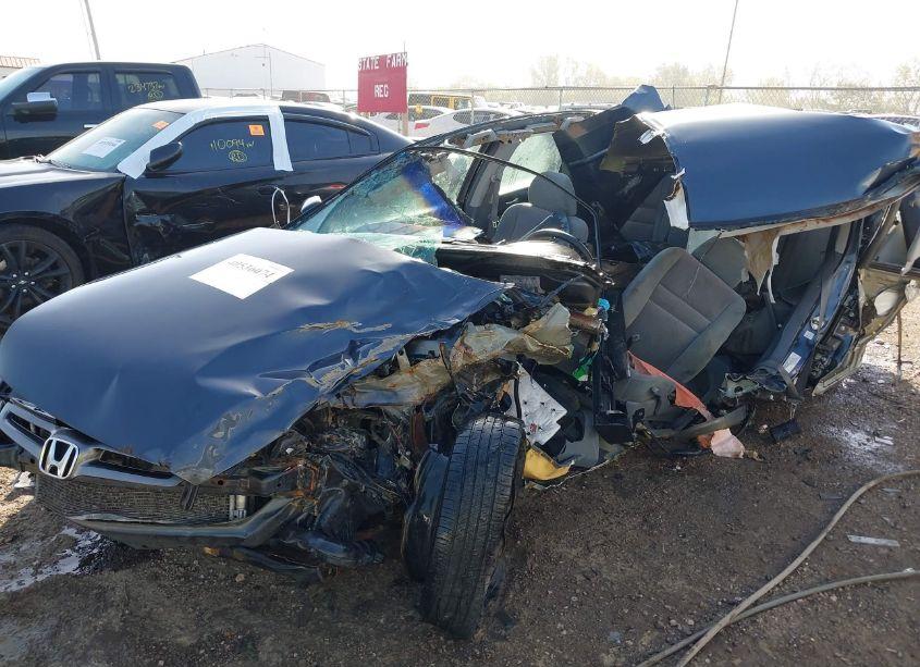 Photo 2 of 2003 Honda Accord 2.4 LX (VIN 1HGCM56383A108298)