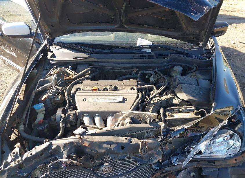 Photo 10 of 2004 Honda Accord SDN LX (VIN 1HGCM56384A158894)