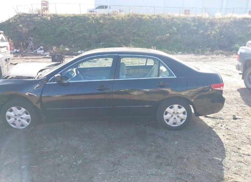 Photo 15 of 2004 Honda Accord SDN LX (VIN 1HGCM56384A158894)