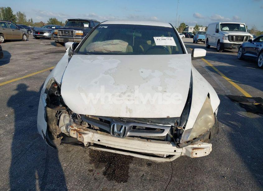 Photo 12 of 2004 Honda Accord 2.4 LX (VIN 1HGCM56384A175310)