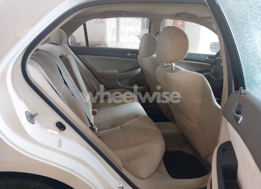 Photo 8 of 2004 Honda Accord 2.4 LX (VIN 1HGCM56384A175338)