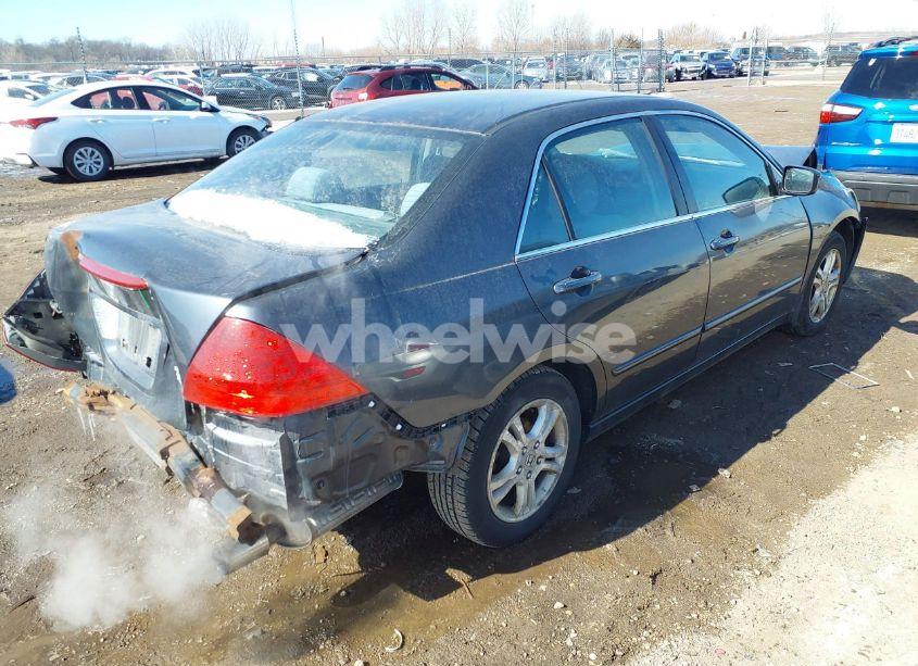 Photo 4 of 2006 Honda Accord 2.4 SE (VIN 1HGCM56386A052920)