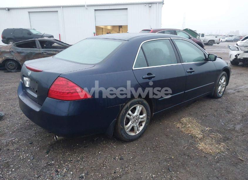 Photo 4 of 2006 Honda Accord 2.4 SE (VIN 1HGCM56386A186472)