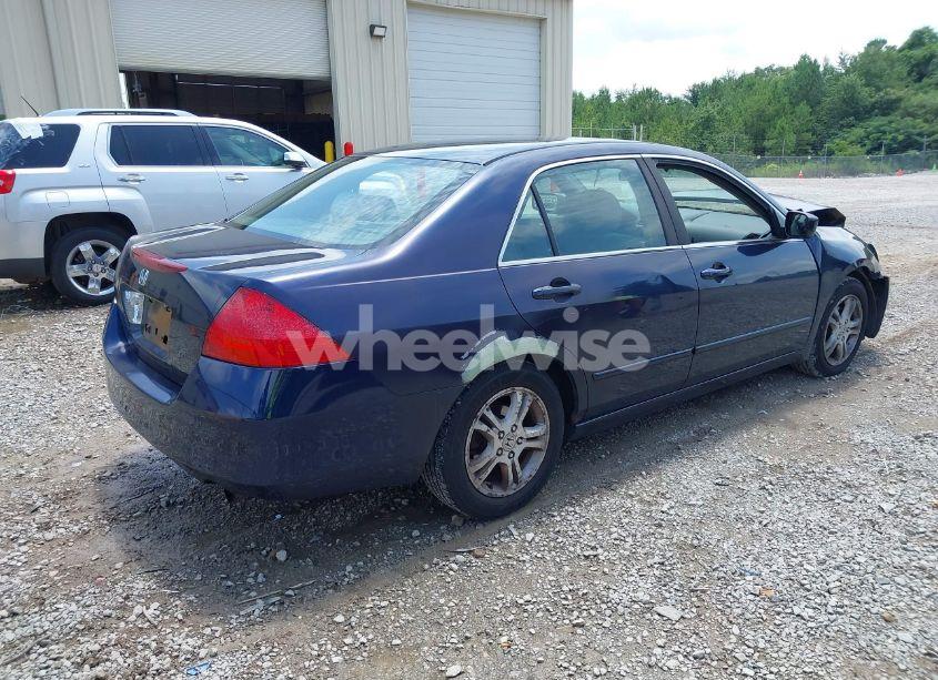 Photo 4 of 2007 Honda Accord 2.4 SE (VIN 1HGCM56387A096143)