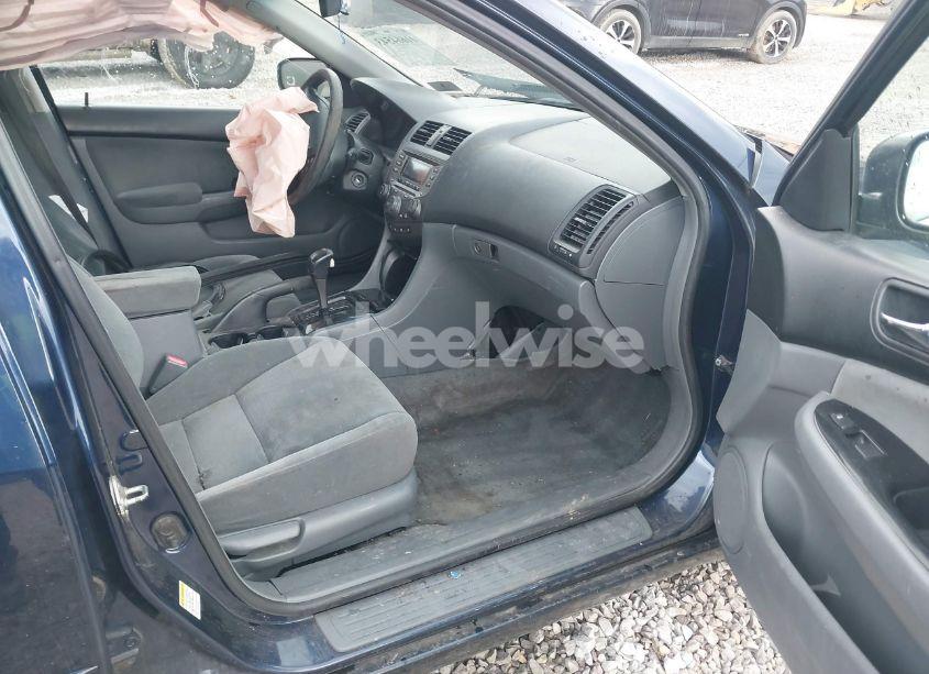 Photo 5 of 2007 Honda Accord 2.4 SE (VIN 1HGCM56387A212845)