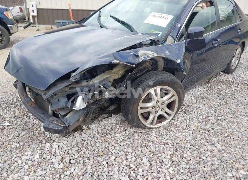 Photo 6 of 2007 Honda Accord 2.4 SE (VIN 1HGCM56387A212845)