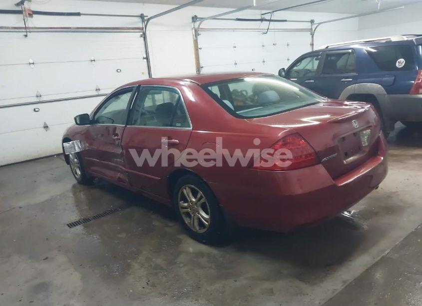 Photo 3 of 2007 Honda Accord 2.4 SE (VIN 1HGCM56387A216670)