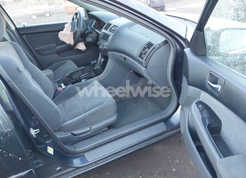 Photo 5 of 2007 Honda Accord 2.4 SE (VIN 1HGCM56387A218628)