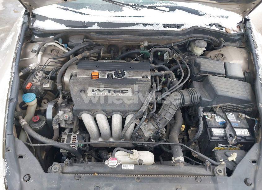 Photo 10 of 2003 Honda Accord 2.4 LX (VIN 1HGCM56393A065817)