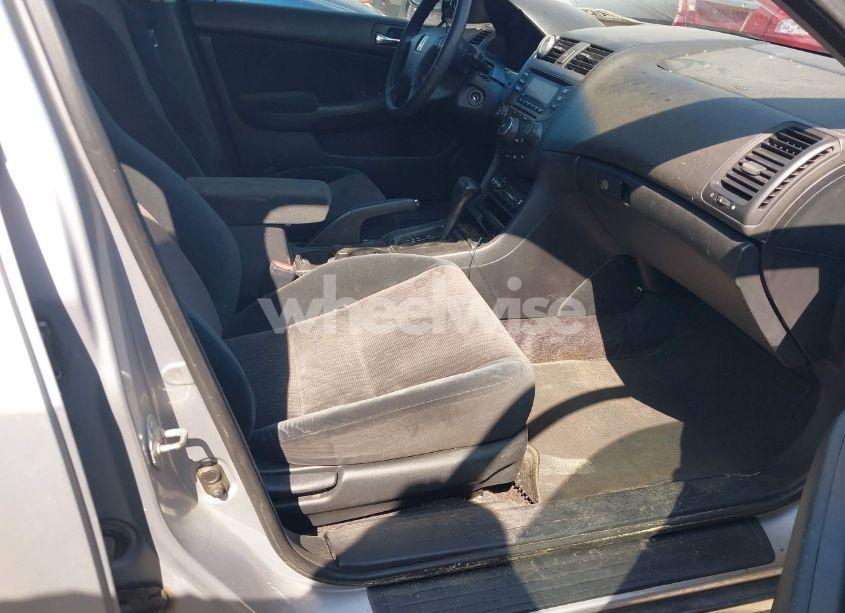 Photo 5 of 2003 Honda Accord 2.4 LX (VIN 1HGCM56393A067874)