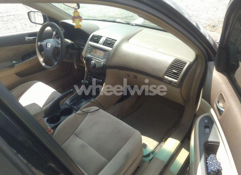 Photo 5 of 2003 Honda Accord 2.4 LX (VIN 1HGCM56393A100775)