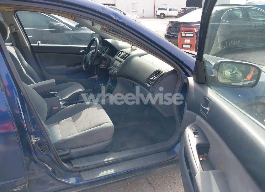 Photo 5 of 2003 Honda Accord 2.4 LX (VIN 1HGCM56393A131461)