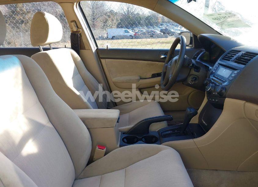 Photo 5 of 2003 Honda Accord 2.4 LX (VIN 1HGCM56393A144369)