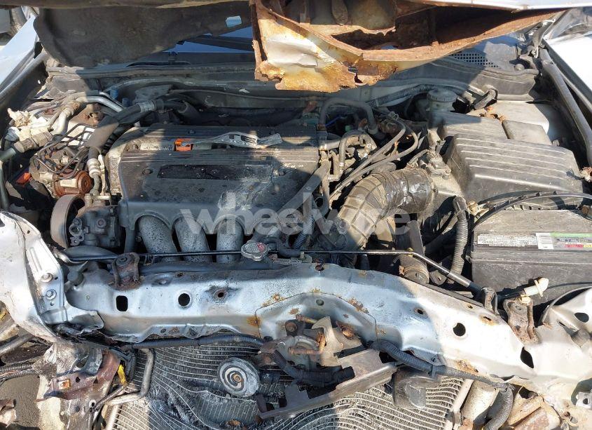 Photo 10 of 2004 Honda Accord 2.4 LX (VIN 1HGCM56394A093912)