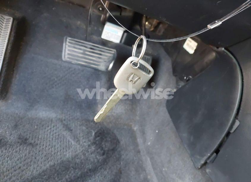 Photo 11 of 2004 Honda Accord 2.4 LX (VIN 1HGCM56394A093912)