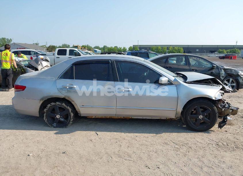 Photo 14 of 2004 Honda Accord 2.4 LX (VIN 1HGCM56394A093912)