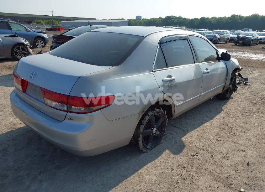 Photo 4 of 2004 Honda Accord 2.4 LX (VIN 1HGCM56394A093912)