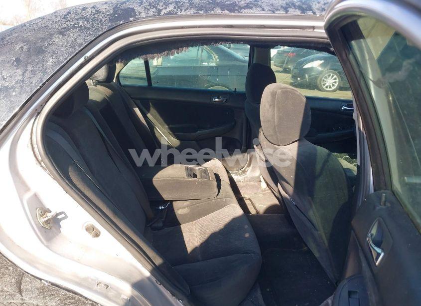 Photo 8 of 2004 Honda Accord 2.4 LX (VIN 1HGCM56394A149976)