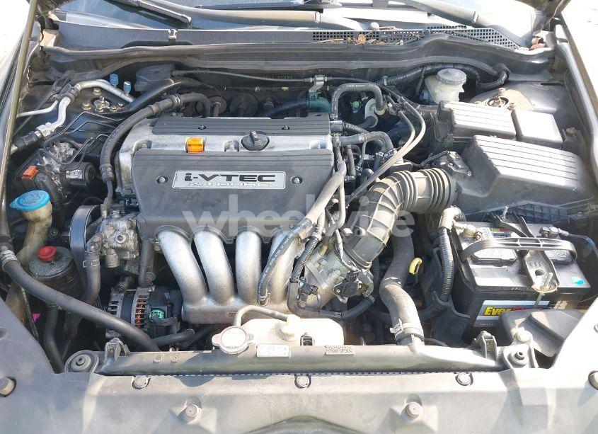 Photo 10 of 2004 Honda Accord 2.4 LX (VIN 1HGCM56394A157382)