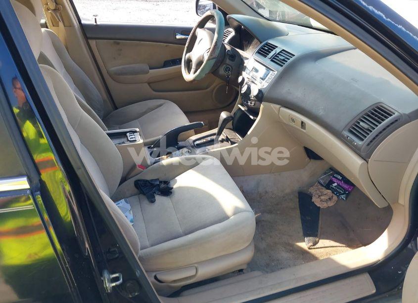 Photo 5 of 2004 Honda Accord 2.4 LX (VIN 1HGCM56394A157382)