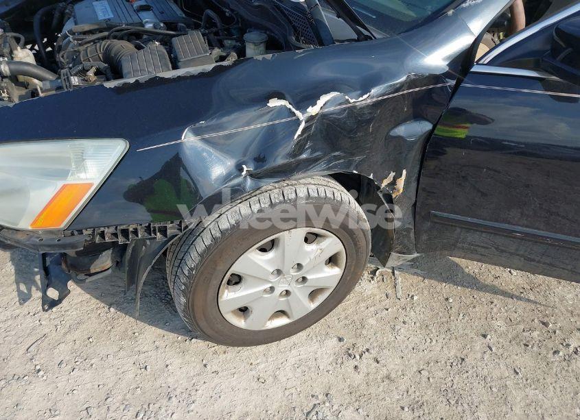 Photo 6 of 2004 Honda Accord 2.4 LX (VIN 1HGCM56394A157382)