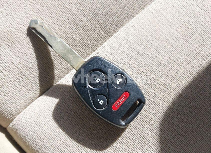 Photo 11 of 2004 Honda Accord 2.4 LX (VIN 1HGCM56394A169256)
