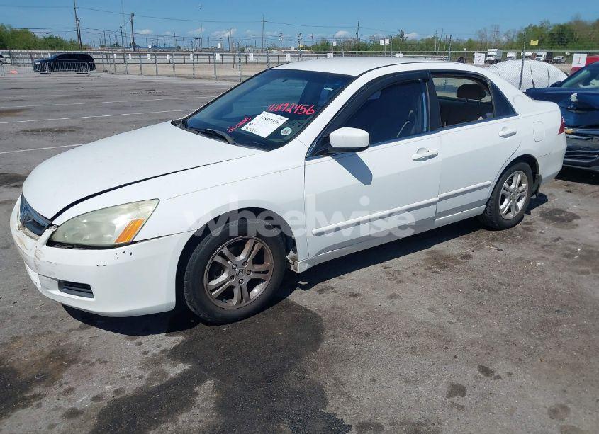Photo 2 of 2006 Honda Accord 2.4 SE (VIN 1HGCM56396A026343)