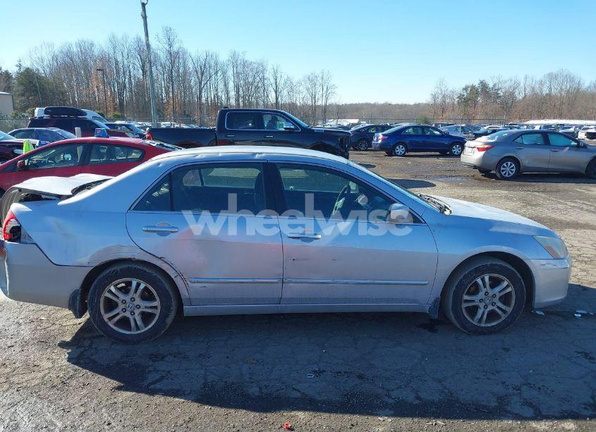 Photo 13 of 2006 Honda Accord 2.4 SE (VIN 1HGCM56396A060167)