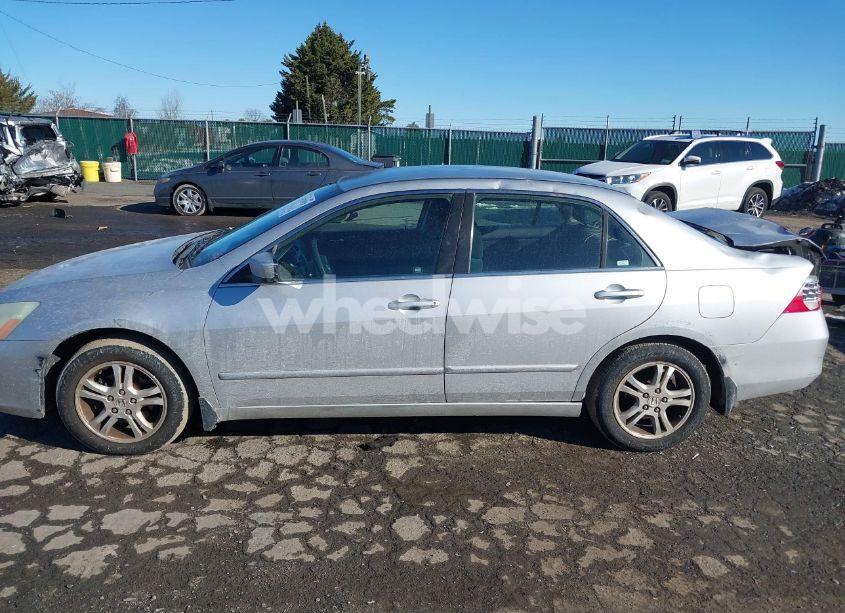 Photo 14 of 2006 Honda Accord 2.4 SE (VIN 1HGCM56396A060167)