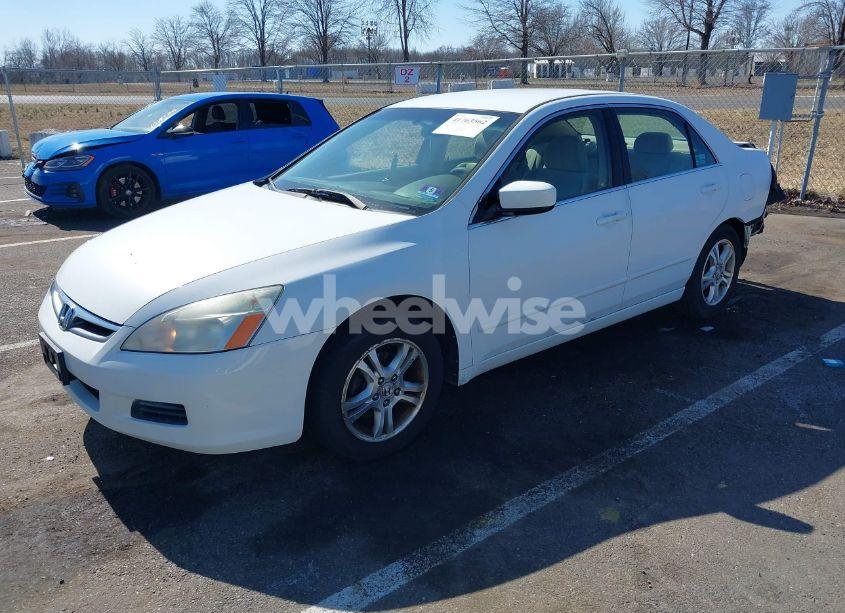 Photo 2 of 2006 Honda Accord 2.4 SE (VIN 1HGCM56396A133960)