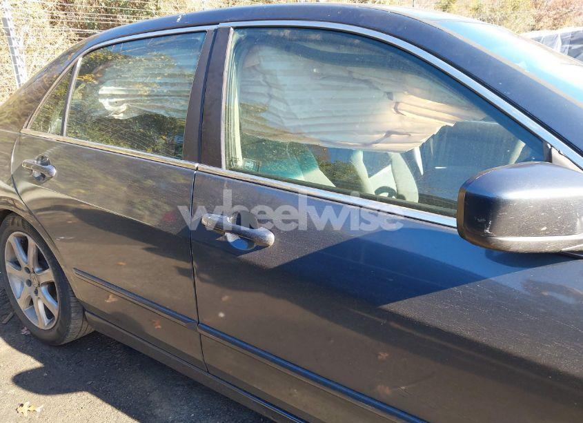 Photo 13 of 2007 Honda Accord 2.4 SE (VIN 1HGCM56397A003209)