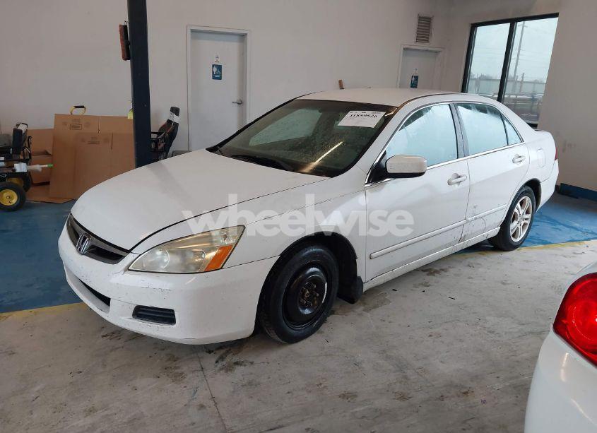 Photo 2 of 2007 Honda Accord 2.4 SE (VIN 1HGCM56397A010869)