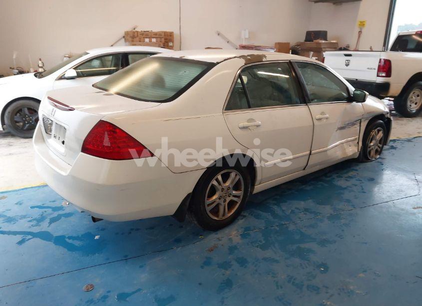 Photo 4 of 2007 Honda Accord 2.4 SE (VIN 1HGCM56397A010869)