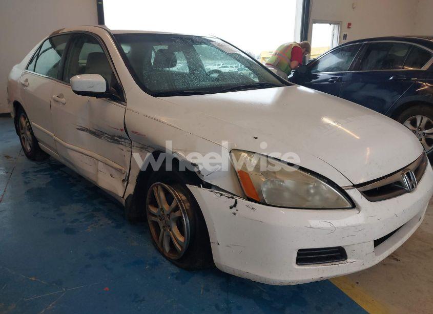 Photo 6 of 2007 Honda Accord 2.4 SE (VIN 1HGCM56397A010869)