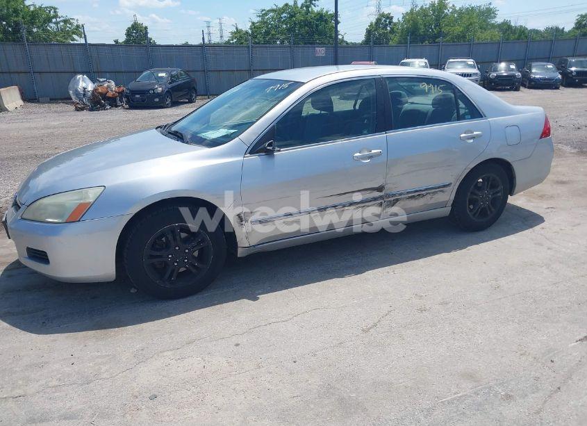 Photo 2 of 2007 Honda Accord 2.4 SE (VIN 1HGCM56397A028272)