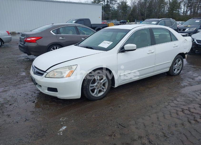 Photo 2 of 2007 Honda Accord 2.4 SE (VIN 1HGCM56397A098502)