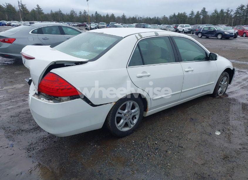 Photo 4 of 2007 Honda Accord 2.4 SE (VIN 1HGCM56397A098502)